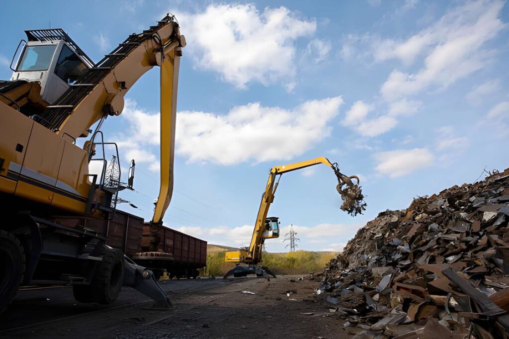 Scrap loading and material handling machinery